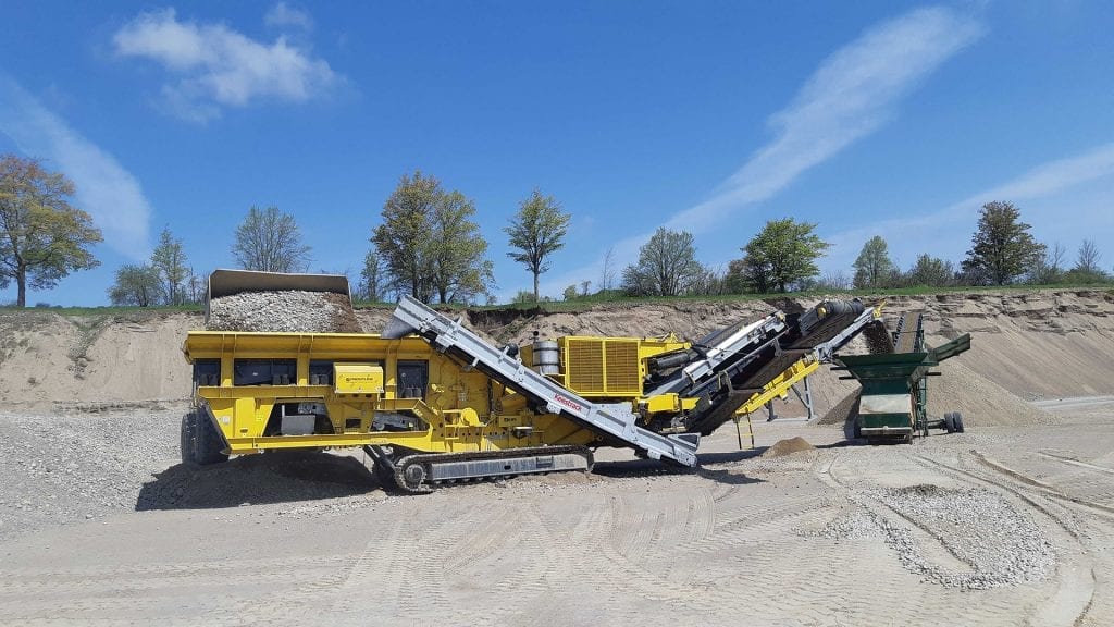 Keestrack R6 track mounted mobile impact crusher