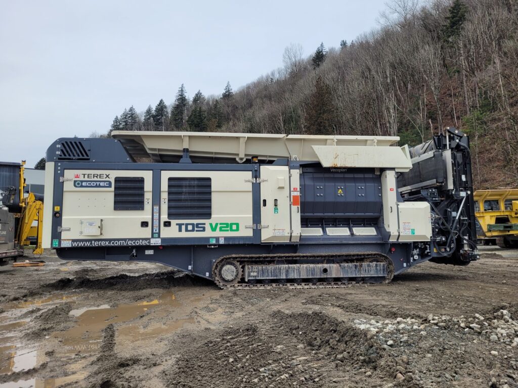 Used Ecotec V20 medium speed shredder