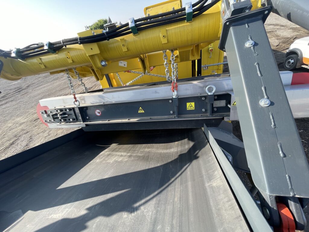 Keestrack R6 impact crusher.