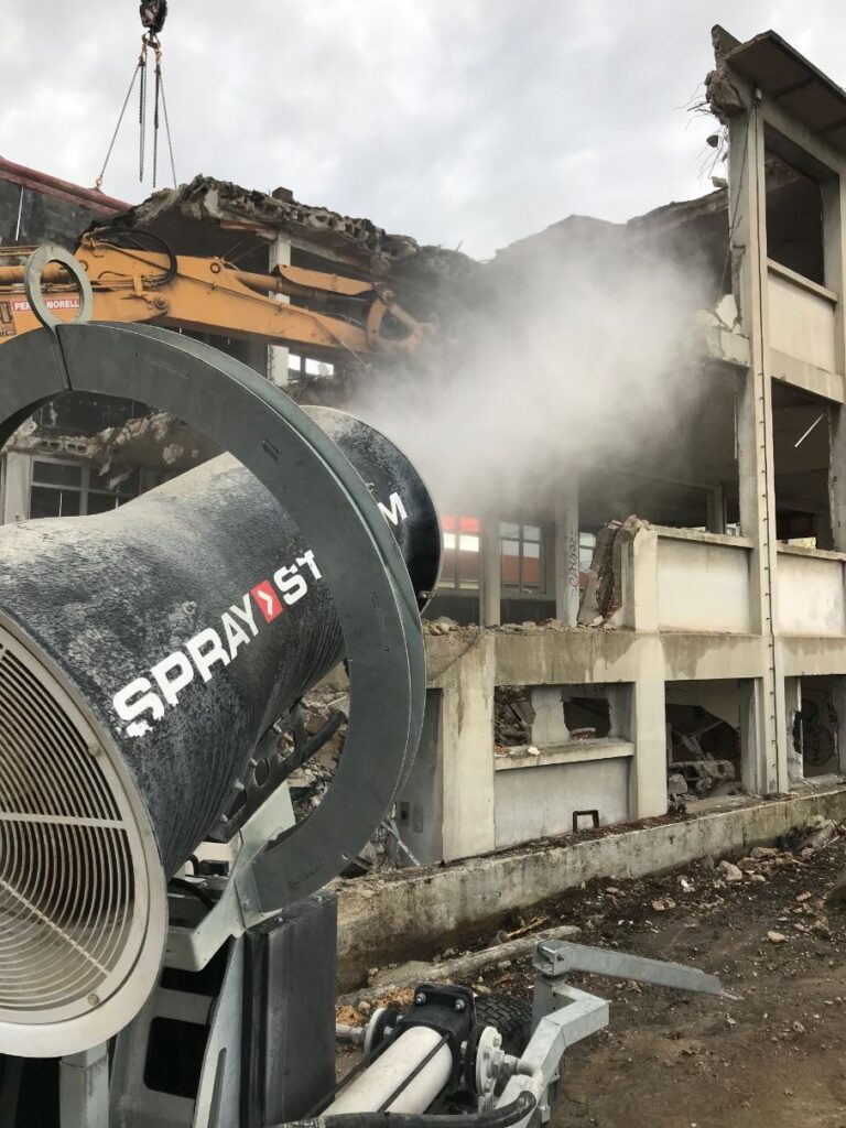 Spraystream S4.0 dust cannon working on demolition.
