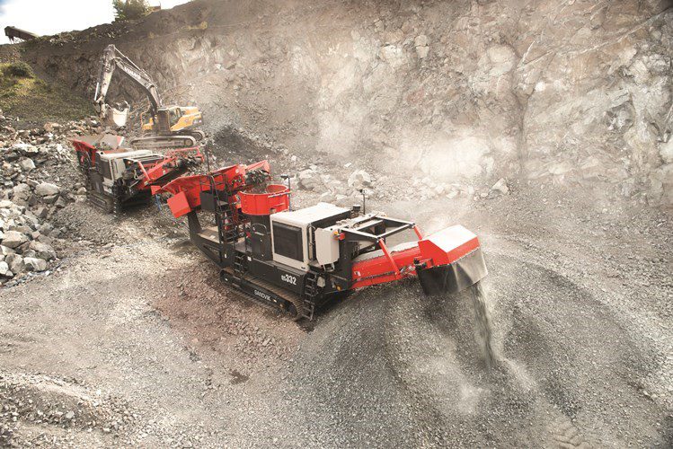 Sandvik QS332 tracked mobile cone crusher.