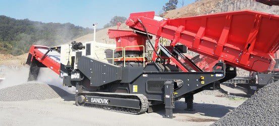 Sandvik QH441 track mounted cone crusher