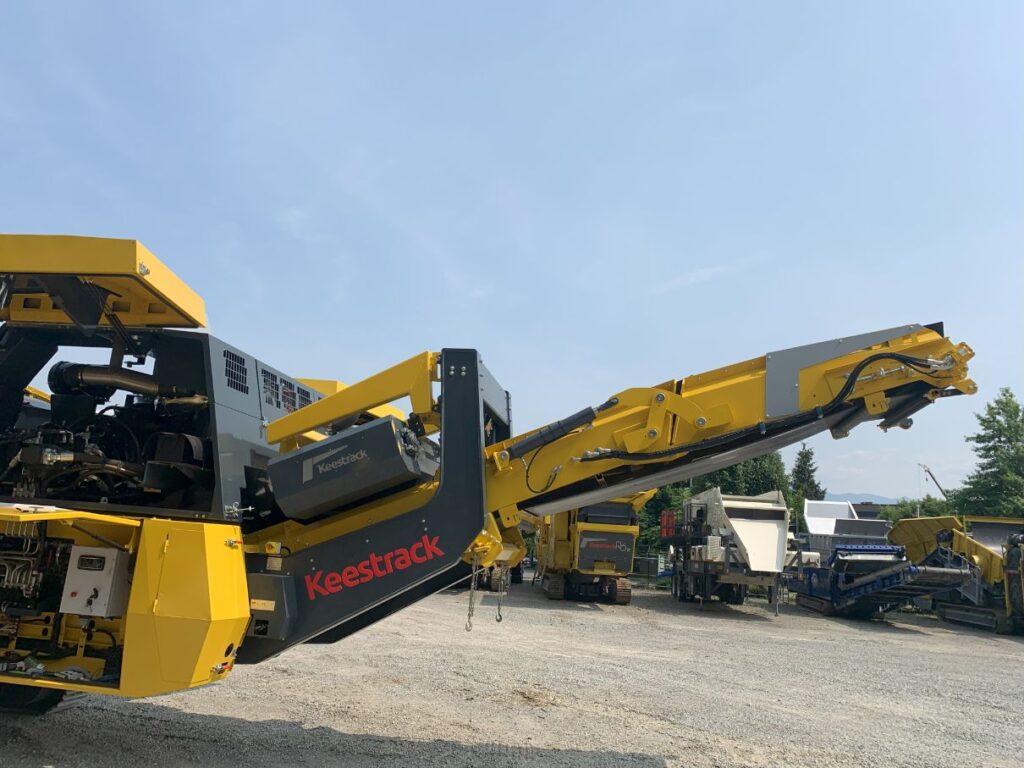 Keestrack B5 jaw crusher.