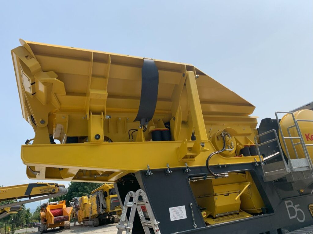 Keestrack B5 jaw crusher.