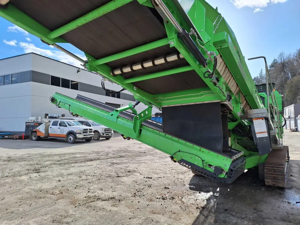 Neuenhauser tracked 2f star screener for sale