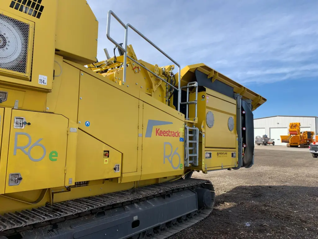 Keestrack mobile impact crusher.