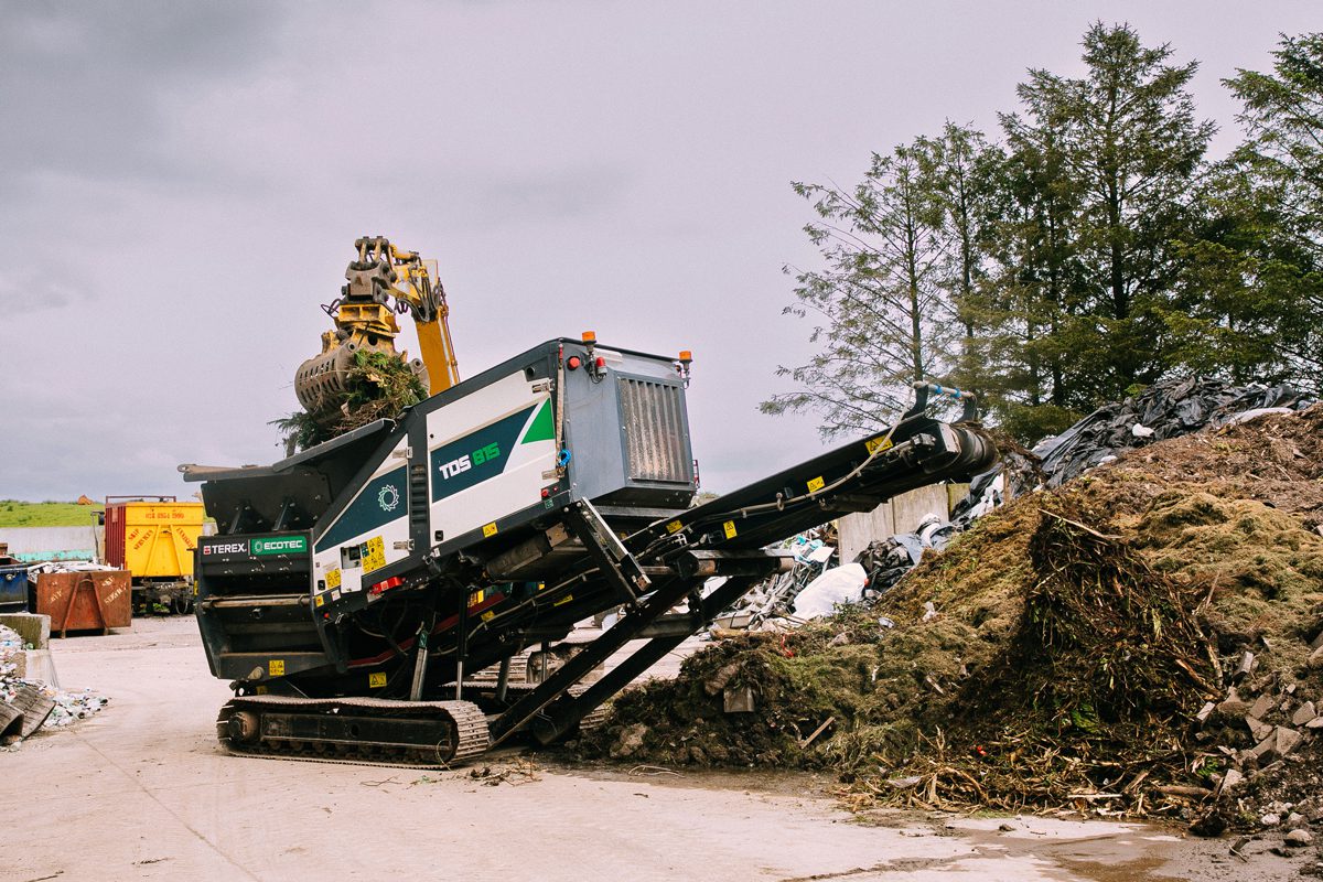 Ecotec TDS 815 Slow speed shredder