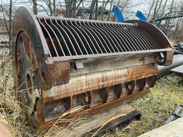 CBI 6400T horizontal grinder 4 Pocket Chip Rotor.